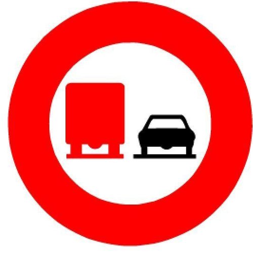 Schild Überholen für Lastwagen verboten